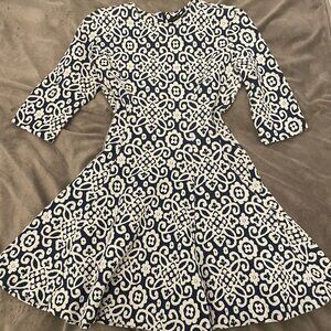 ZARA blue & white print dress - size Large